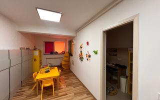 Apart Hotel VILA P+2E+ MANSARDA ,  7 garsoniere,  apartamante cu  2 camere si 3. - Poză 21