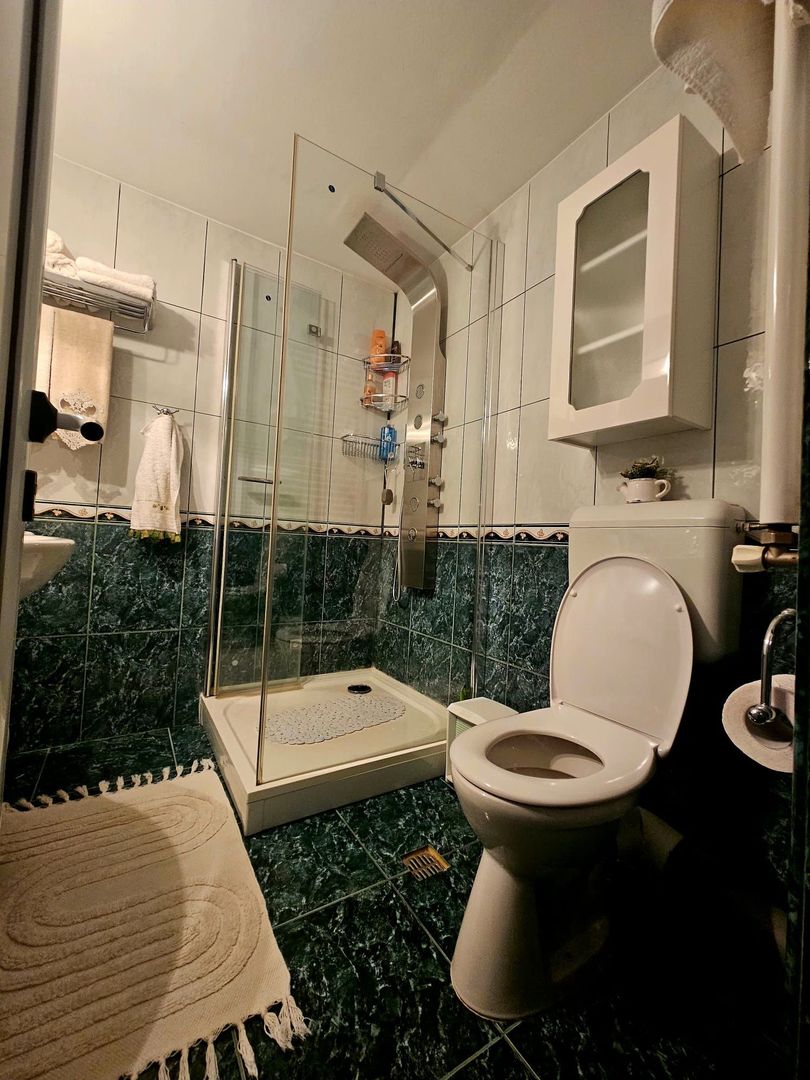 Apartamnent decomandat cu 3 camere, Sector 6- Cetatea de Balta - Poză 17