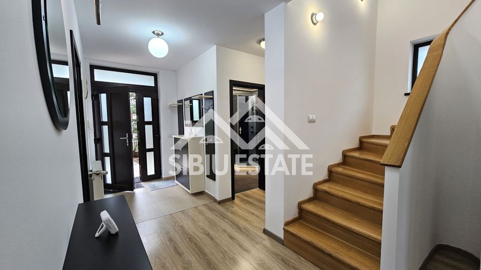 Casa individuala garaj pivnita curte mare - Poză 4