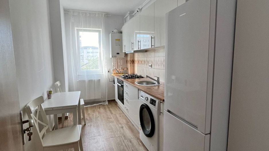 Apartament 2 camere decomandat, parcare subterana, 15 minute metrou - Poză 7