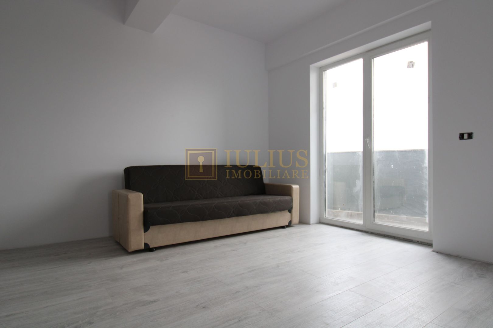 Lift, balcon, aer conditionat, centrala proprie-Freidorf - Poză 3