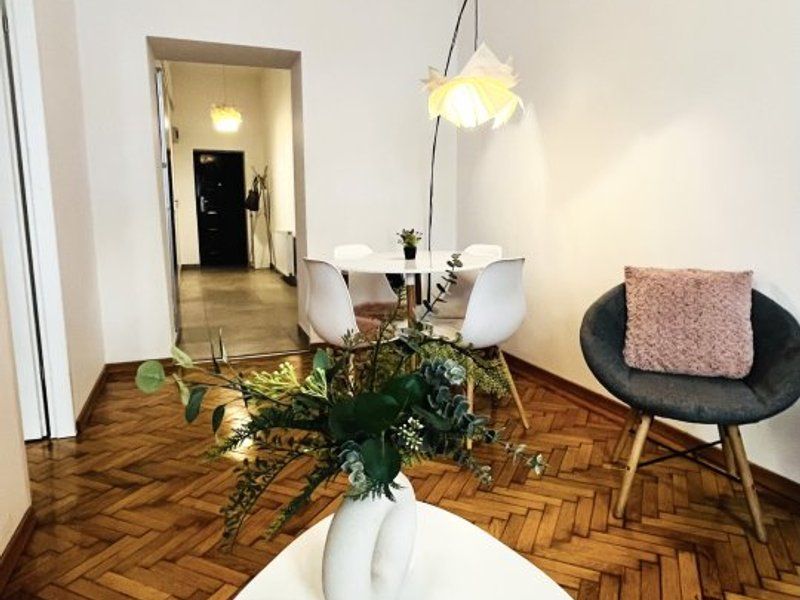 Apartament 2 camere, stil boem, chirie inclusă, cu vedere la Operă - Poză 10