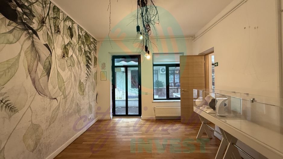 Un apartament Chic ideal ca locuinta sau activitate - Poză 9