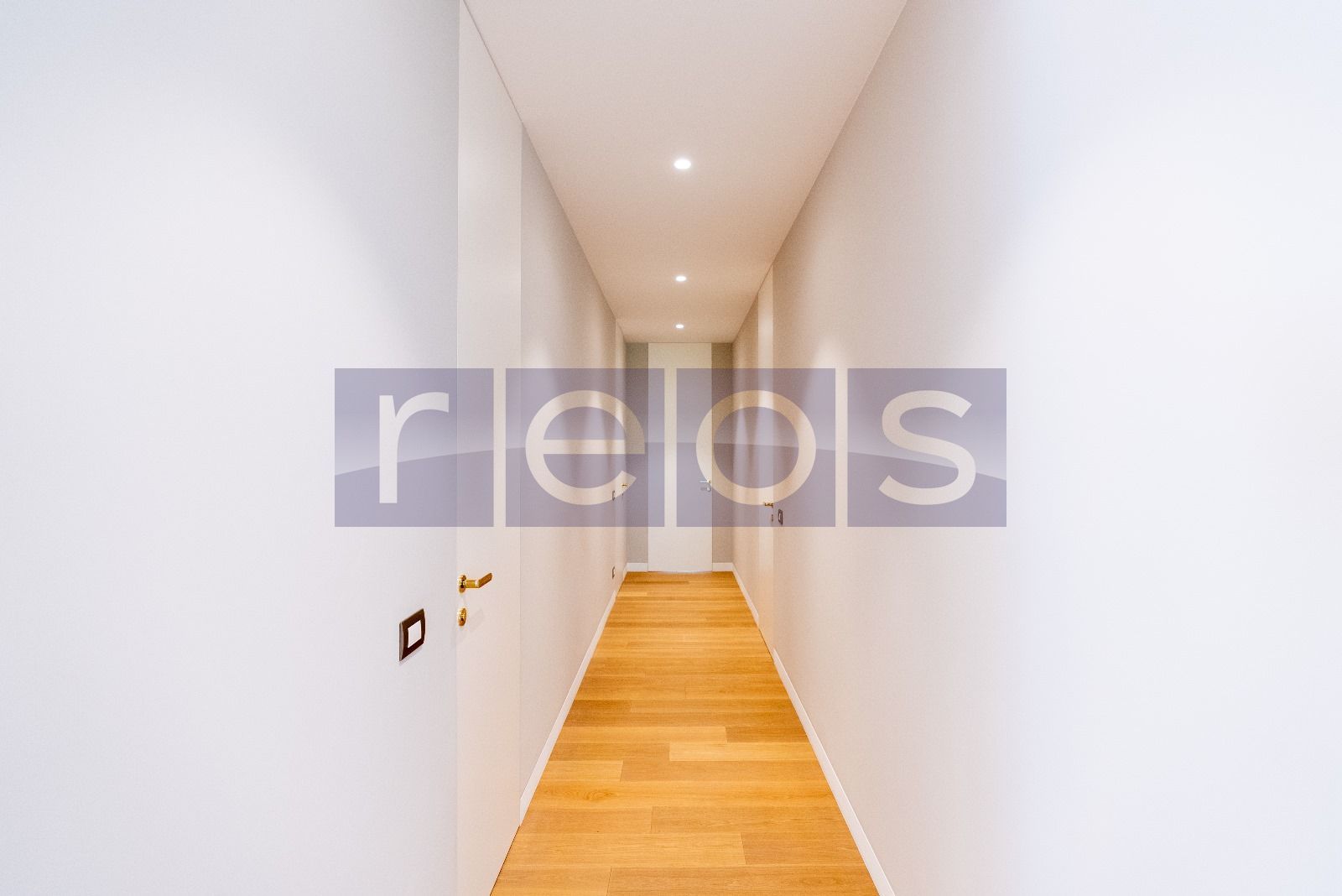 APARTAMENT PREMIUM ZAMBACCIAN | 180 MP | 4CAMERE| LOC PARCARE - Poză 20