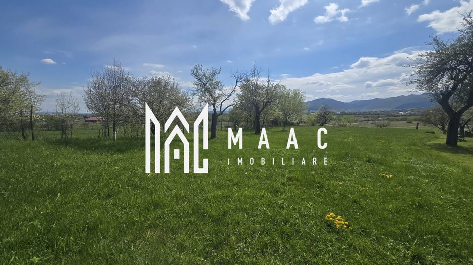 Teren 5400 mp superb cu livada si vedere spre munti Orlat - Poză 3