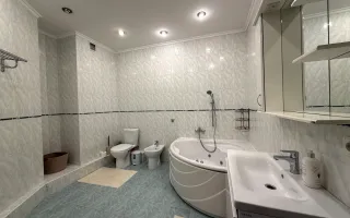 Chirie, apartament, 3 camere, str. 31 August 1989, Centru - Poză 17