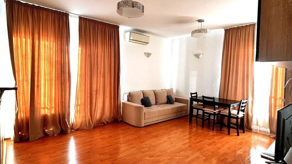 🏡 Închiriez Apartament cu 2 camere, parcare inclusă, Complex Răsărit de Soare - Poză 4