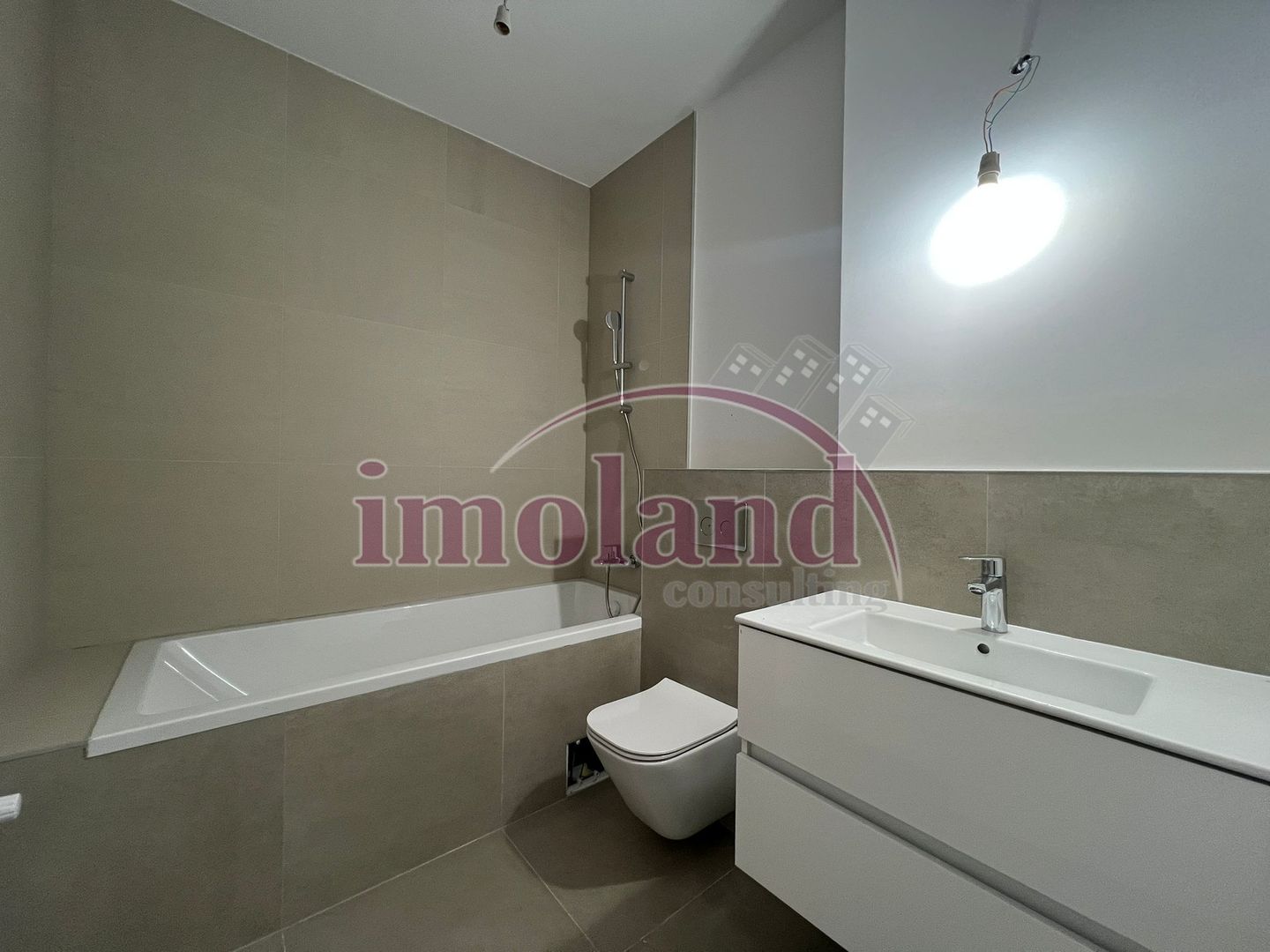 Vanzare - apartament 2 camere - NOU - Sisesti - Poză 8