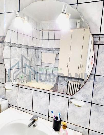 Apartament 2 camere de vânzare decomandat Nicolina 1 - Esplanada - Poză 9