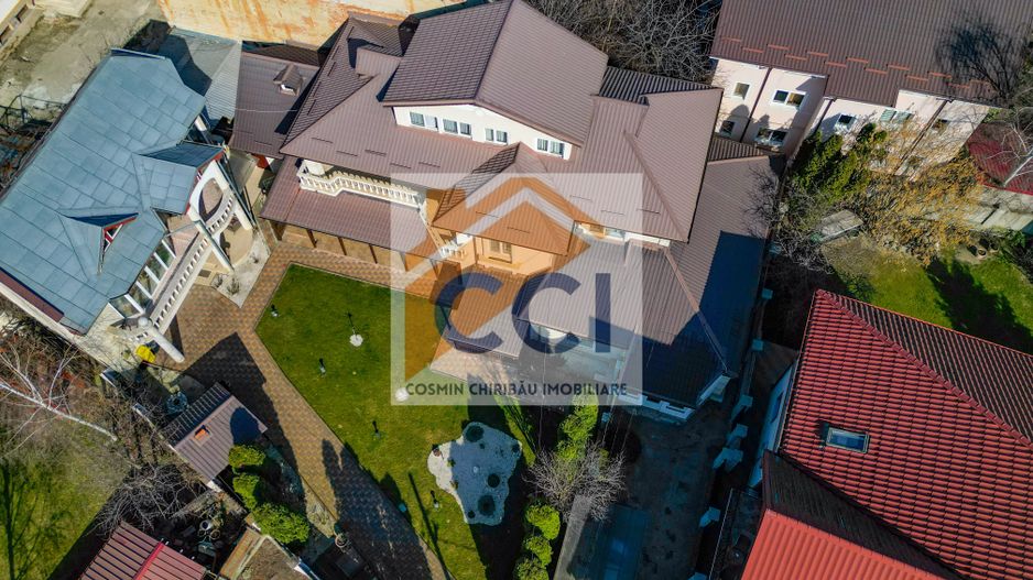 Proprietate exclusivistă ultracentrală -eleganță, spațiu și rafinament - Poză 5