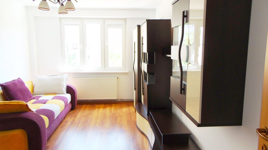 Apartament cu 3 camere,mobilat si utilat, Astra-Somes - Poză 4