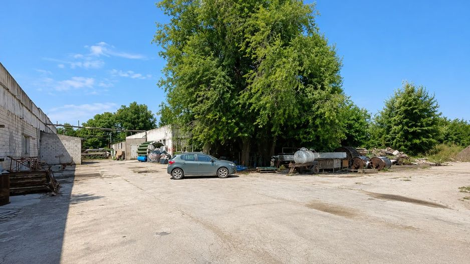 Oportunitate Rară de Investiție Industrială – 3,97 ha Teren + 14.673 m² Construcții în Zona Sîngera, Chișinău - Poză 6