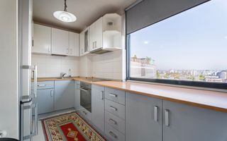 Vanzare - Apartament 3 camere- ULTRACENTRAL - Complex Delea Veche 24 - Poză 2
