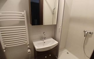 Apartament spatios 2 camere, 2 bai si balcon 13mp in zona Poltehnica - Poză 7