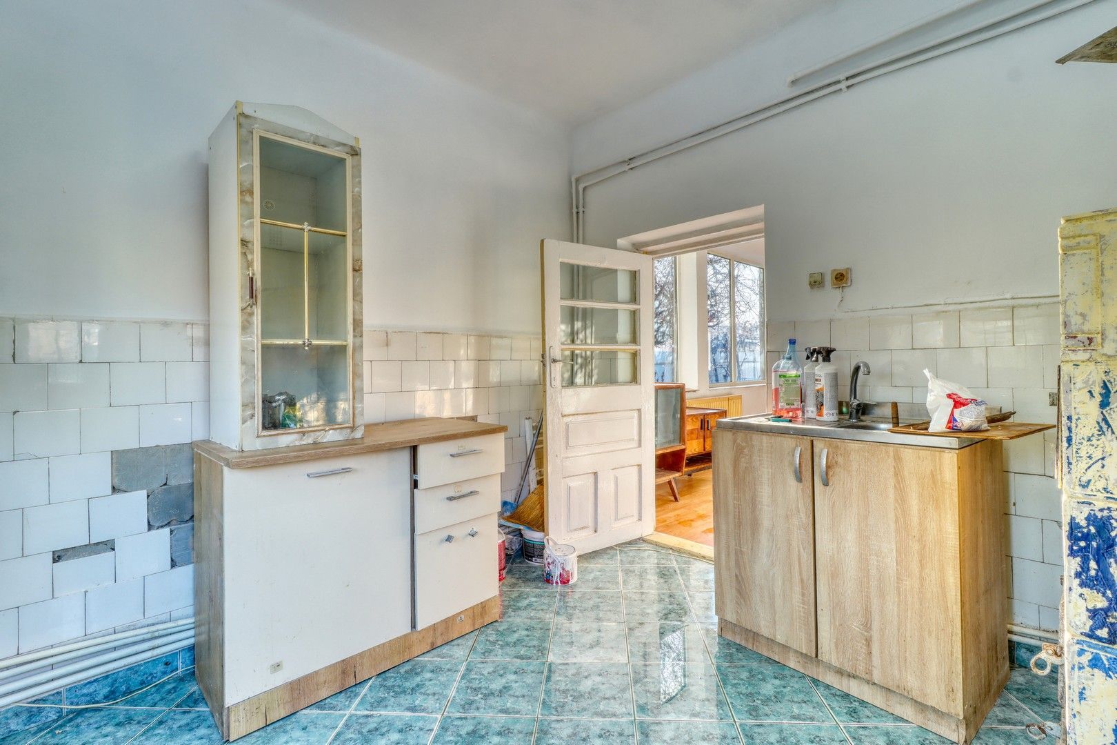 Centru- Casă boierească individuală- 5 camere si  451 mp teren - Poză 27