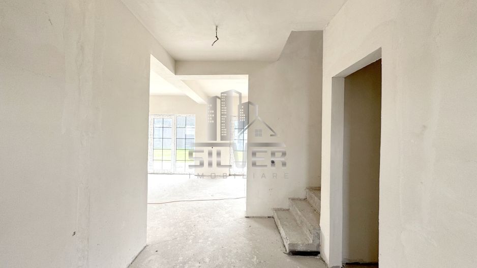 Casa unifamiliala cu teren de 500 mp in zona centrala. - Poză 4
