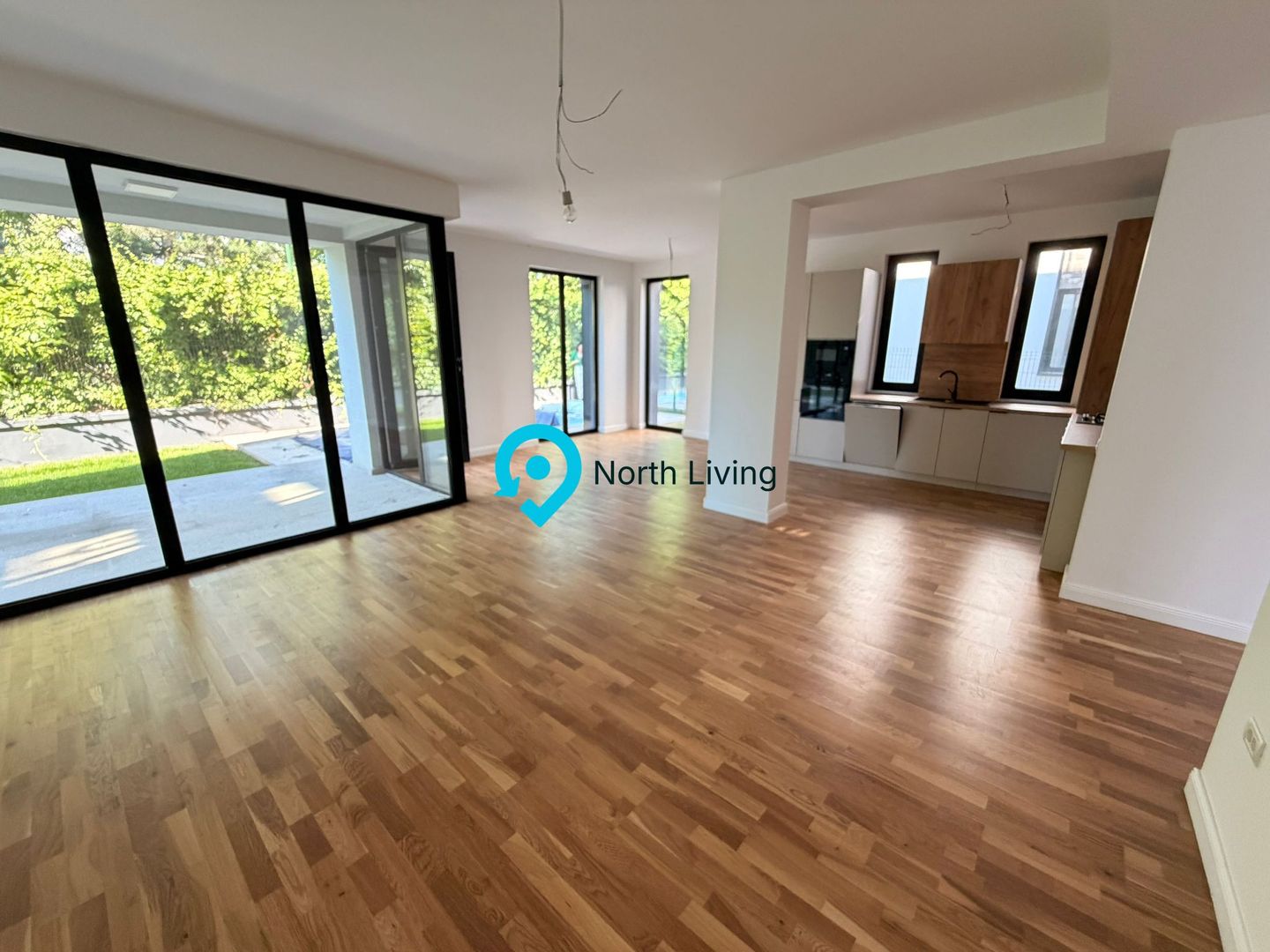 Casă Premium Inchiriat / 5 Camere cu Piscina Privata / Iancu Nicolae - Poză 2