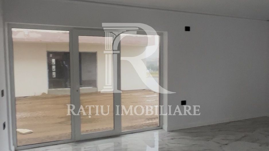 Casă modernă P+1 | 106 mp utili | Terasă + balcon | DecResidence Sânmartin - Poză 6