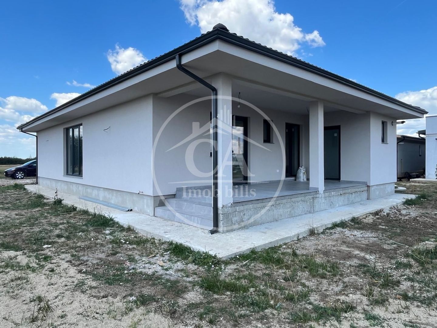 Casă de vânzare cu 4 camere în Santandrei , Bihor - Poză 2