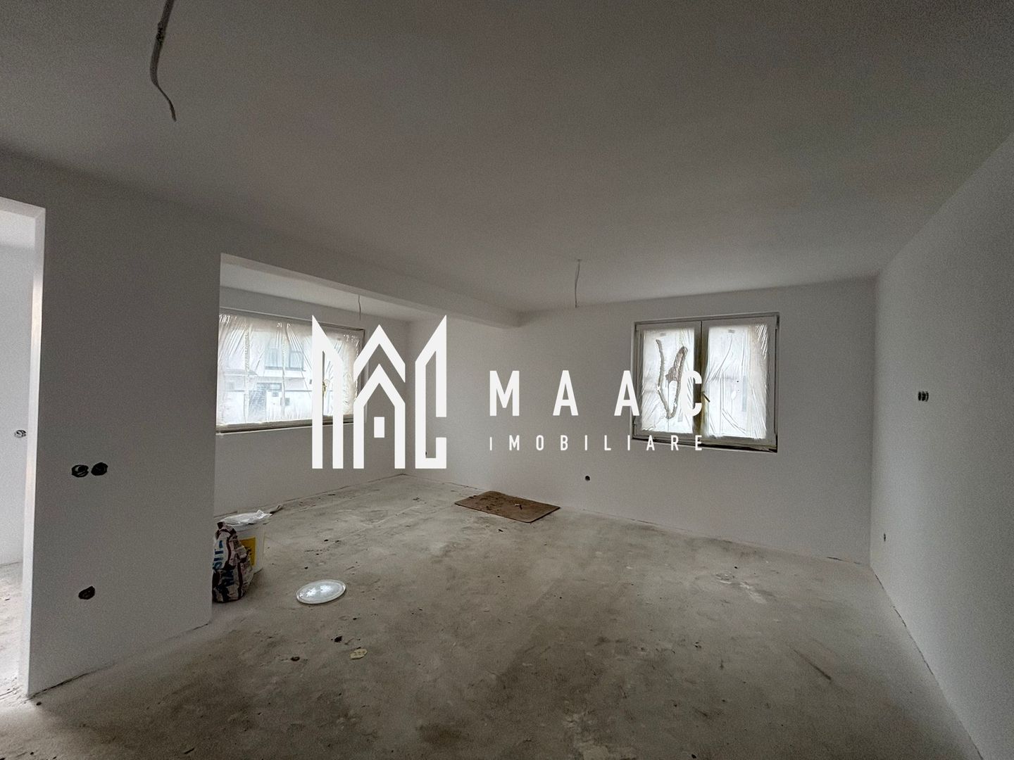 Casa Quadruplex | 4 Camere | 110MPU | Curte 60MP | 2 Balcoane - Poză 11