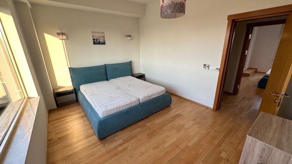 Penthouse de închiriat cu terase de 65 mp - Poză 10