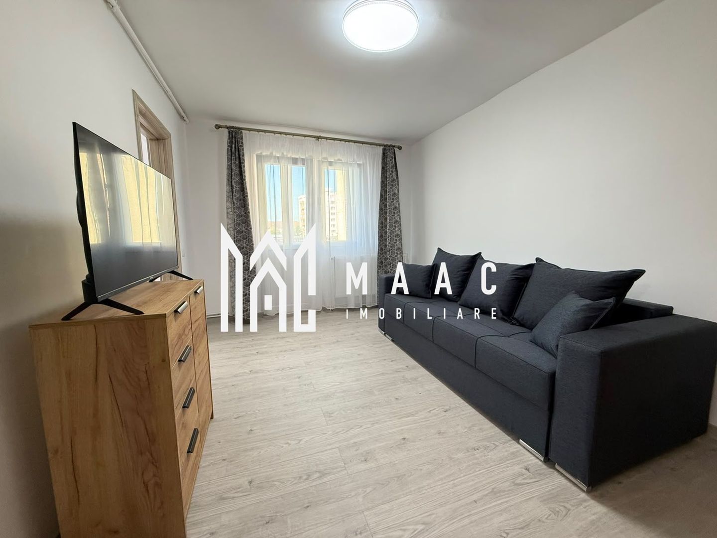 Garsoniera | Etaj 3 | Balcon | Renovata | Vasile Aaron - Poză 2