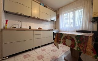 ETAJ 1! Vânzare apartament cu 2 camere în M11 - Târgoviște - Poză 6