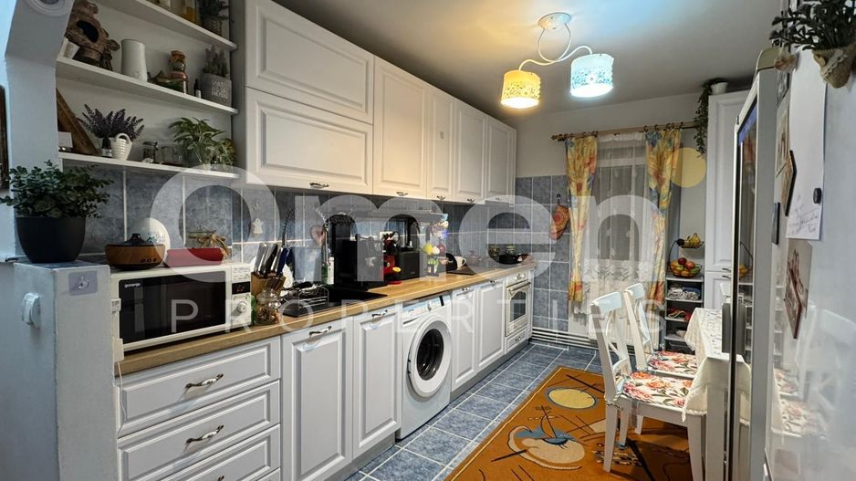 Apartament 3 camere de vânzare | decomandat | etaj 1 | zona Vasile Alecsandri | - Poză 1