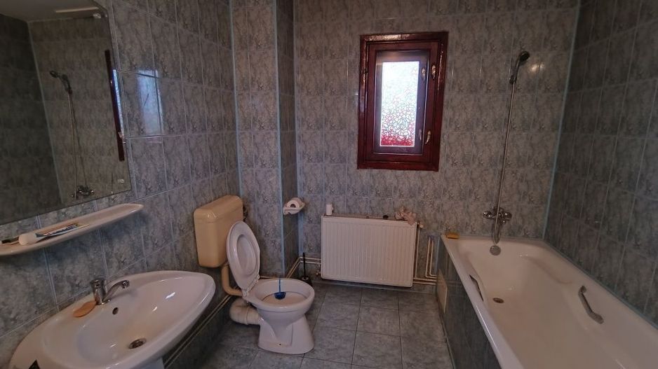 De Vanzare Casa 5 Camere, Anexa, Garaj, Curte - Parcul Carol - Poză 7