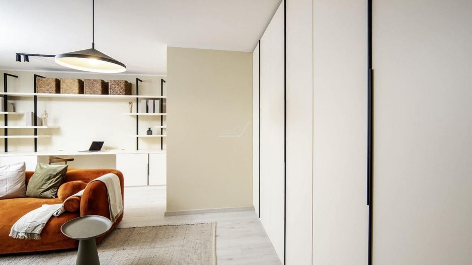 Mobilat si utilat. Loc parcare. - Poză 2