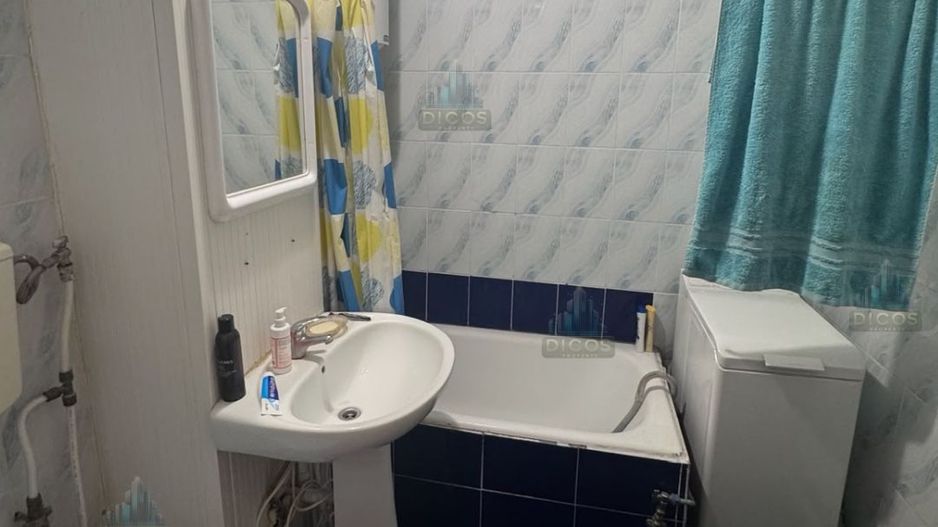 Apartament 3 camere de vânzare – Zona Centrală - Poză 5