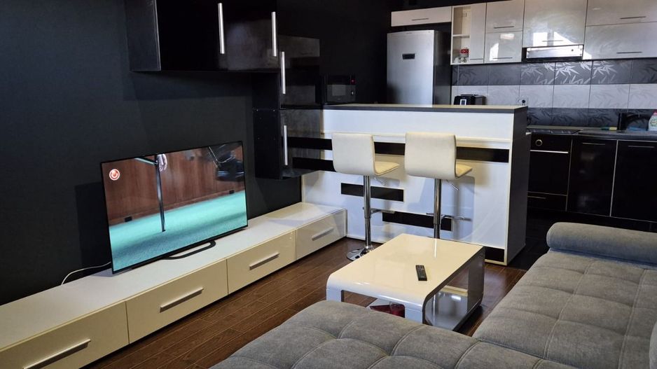 De inchiriat apartament cu 2 camere si loc de parcare, Militari Residence - Poză 2