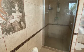 Vila  Frumoasa , individuala ,Sibiu ,7 camere , 5 Bai , mobilata ,utilata - Poză 20