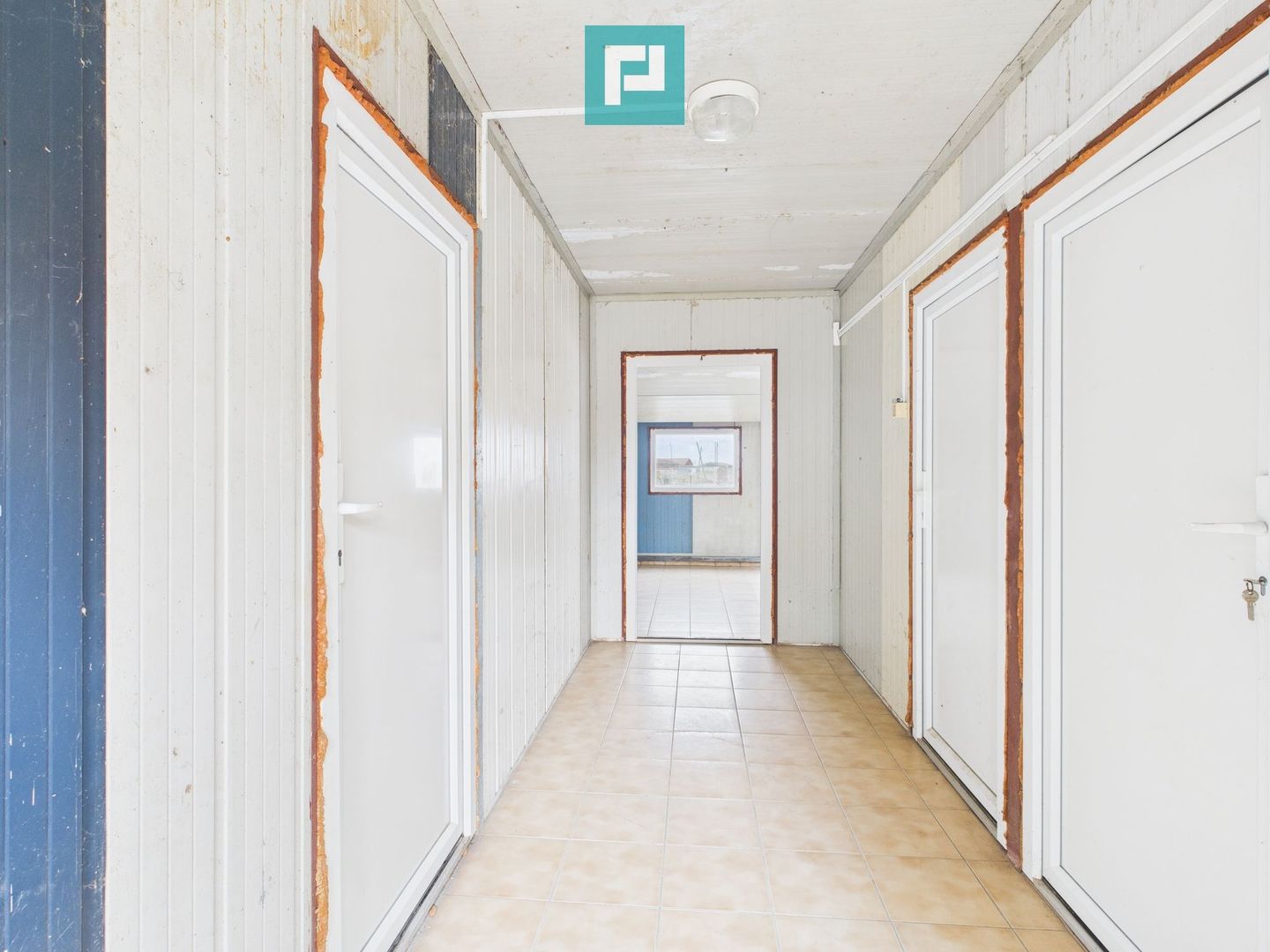 Hală pentru producție / fermă zootehnică  - Variaș - Poză 1