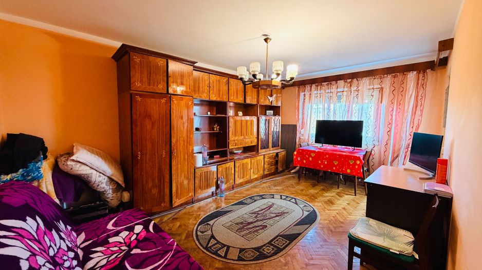 Apartament 3 camere dec. ,Galati, la PS-uri, Casa Roșie etaj 2, 68 mp. - Poză 10