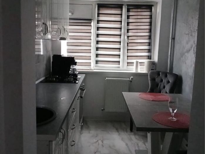Apartament 2 camere in zona Campia Libertatii - Poză 1