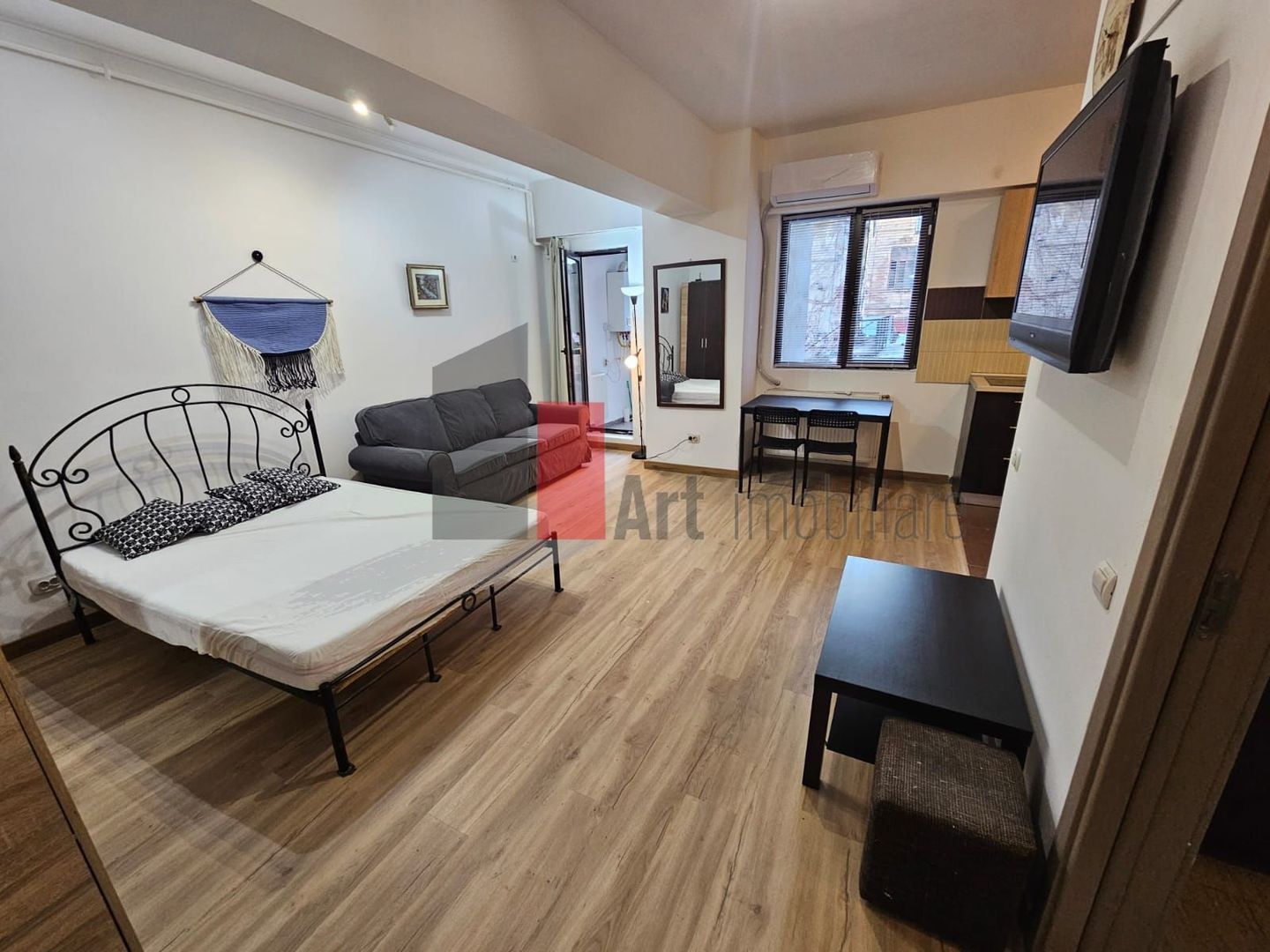 Garsonieara de vanzare-Piata Alba Iulia-Unirii-cu centrala - Poză 2