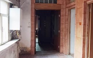 Apartament cu 4 camere si gradina in centrul orasului Brasov - Poză 4