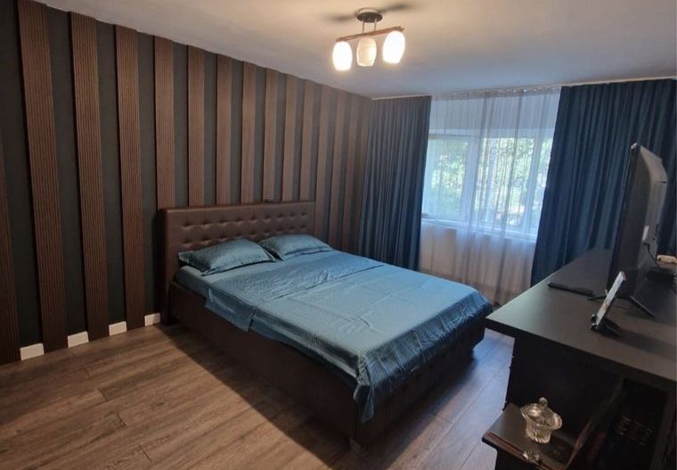 Apartament 2 camere decomandate- 1 Mai - Poză 1
