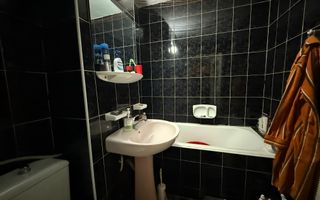 Apartament 2 Camere decomandate, etaj intermediar, zona Primaverii - Poză 10