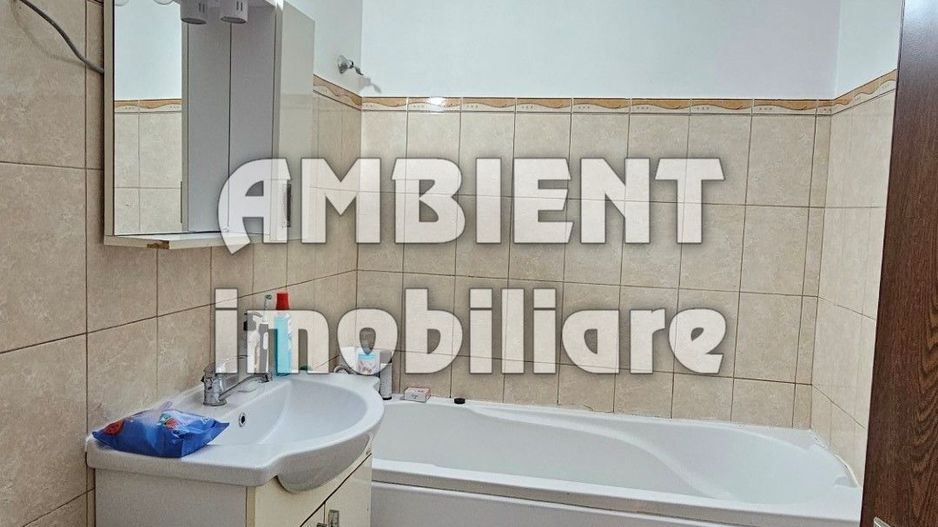 Apartament cu 3 camere, etaj 4, zona CARTIER; - Poză 7