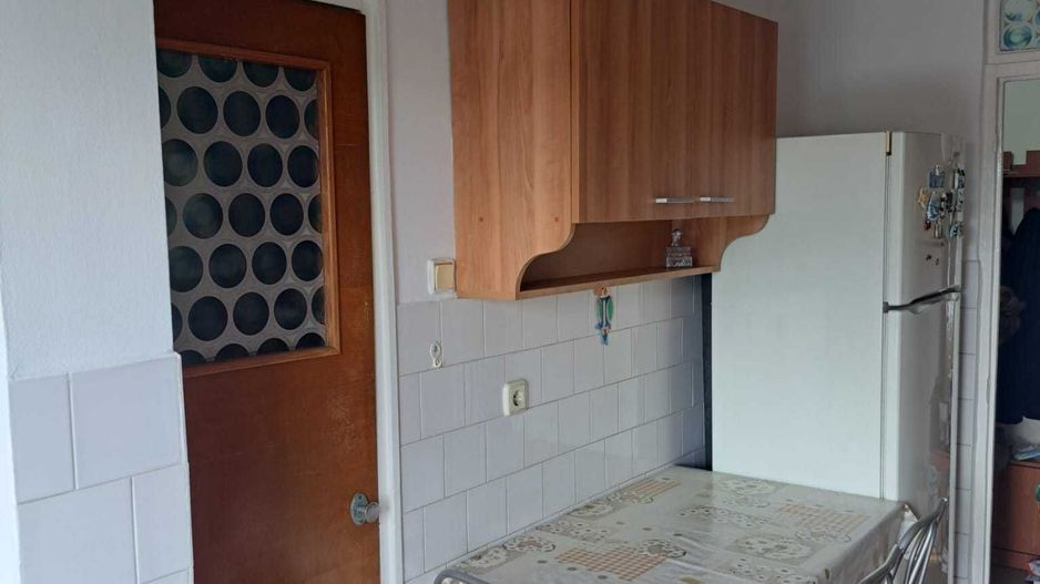 Vand Apartament 2 camere in Scriitorilor - Poză 3