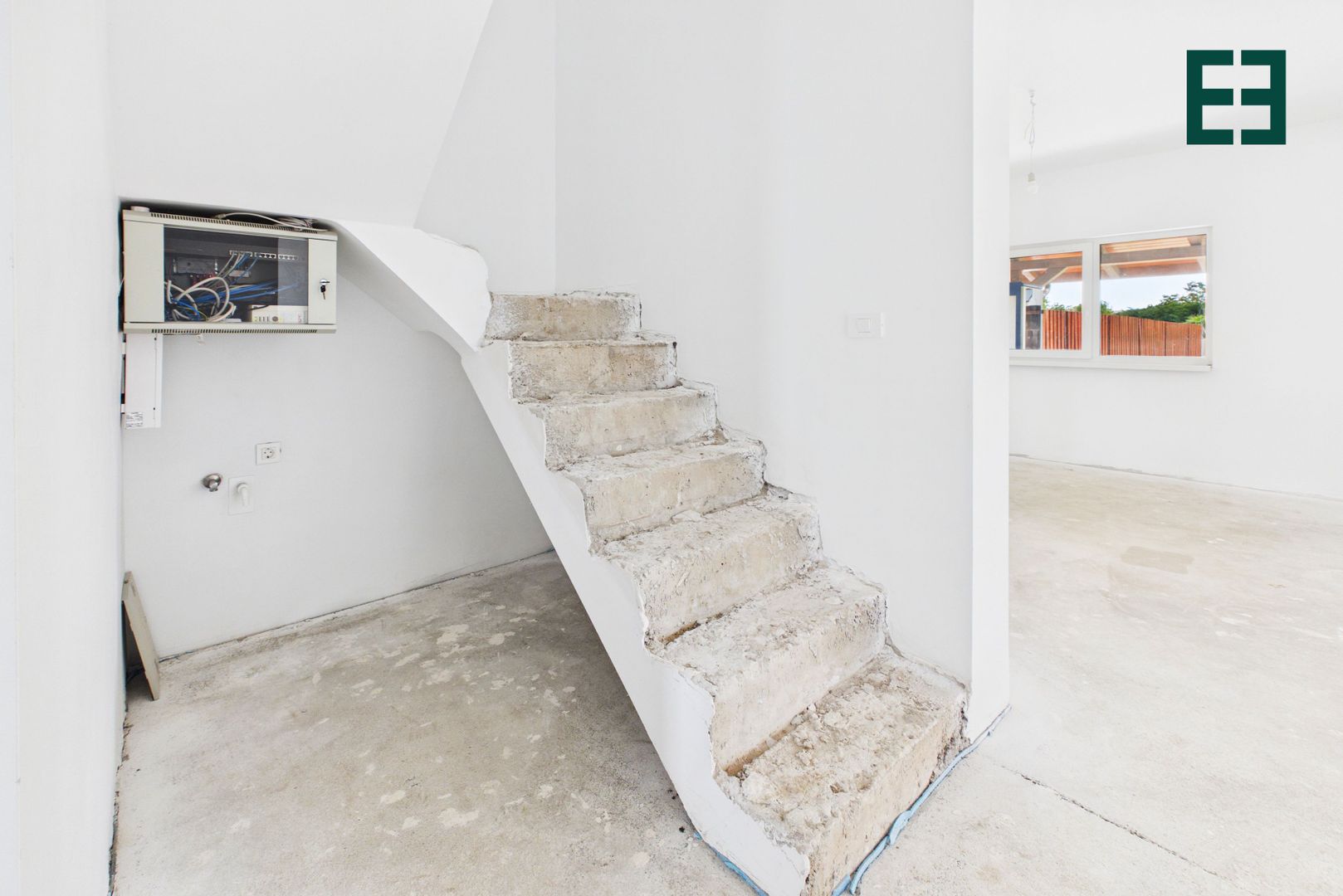 Duplex nou 4 camere și 400 mp teren - Zona Moșnița Veche - Timișoara - Poză 12