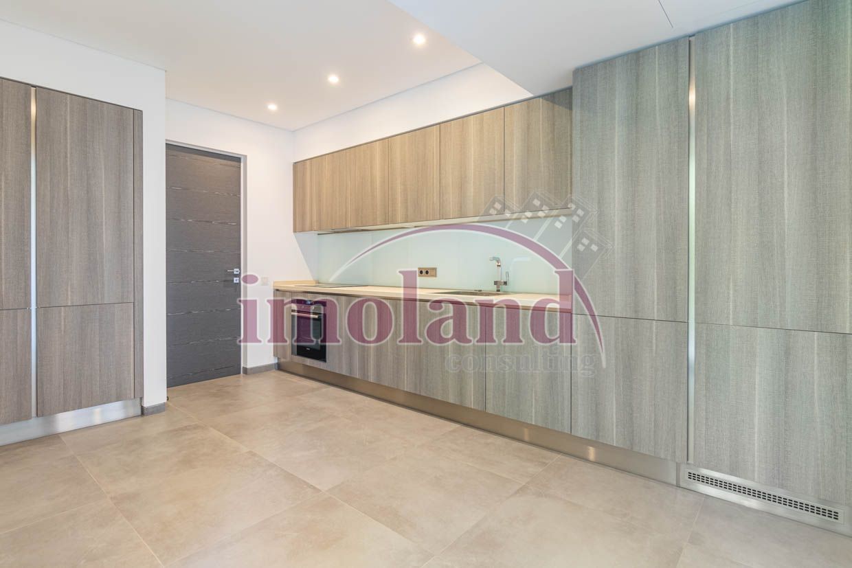 Inchiriere 5 camere - Imobil boutique - Primaverii - Poză 3