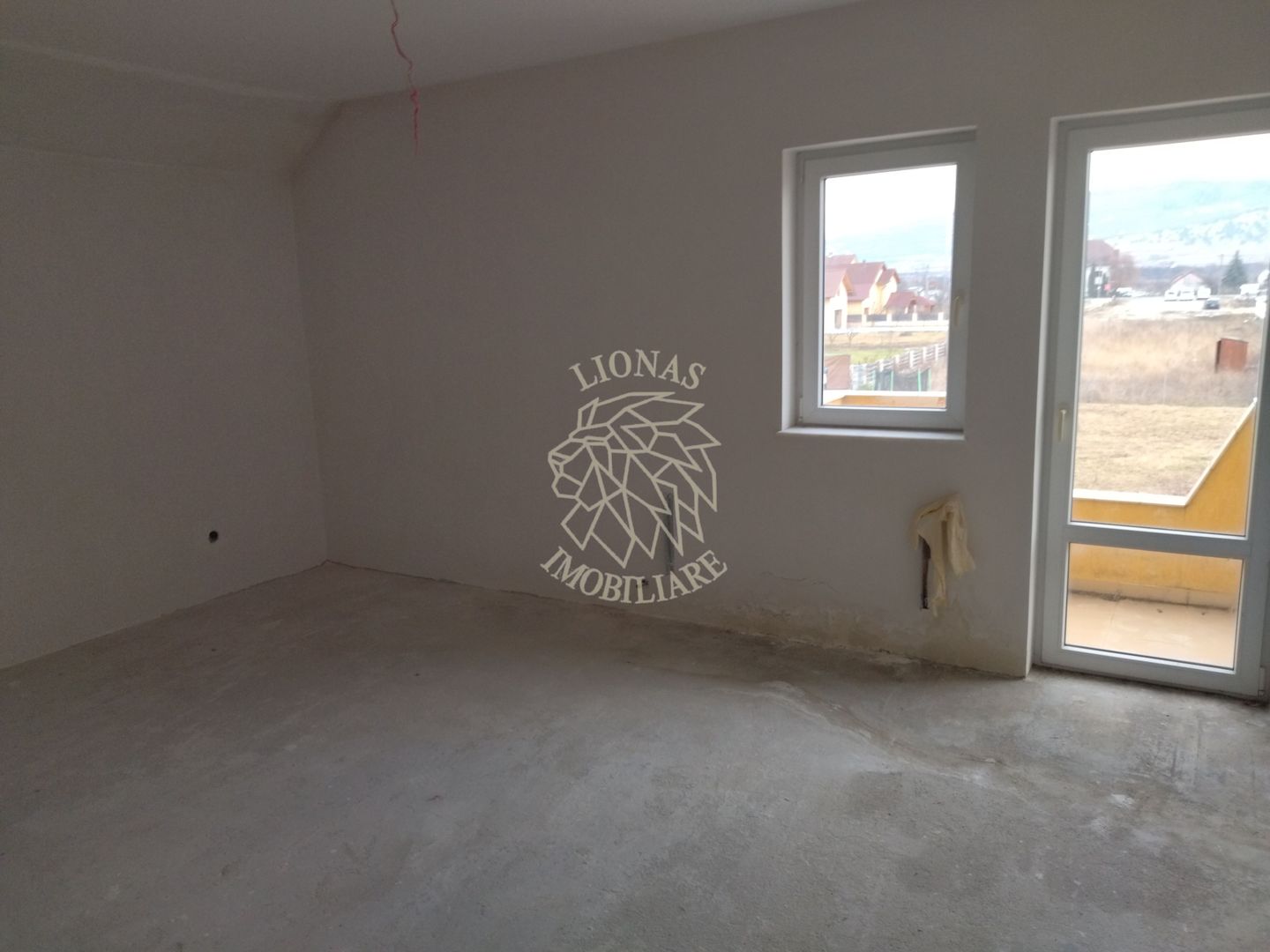 Casa 6 camere 221 mp-teren 1120 mp-terasa/balcon/garaj-Unirea - Poză 7