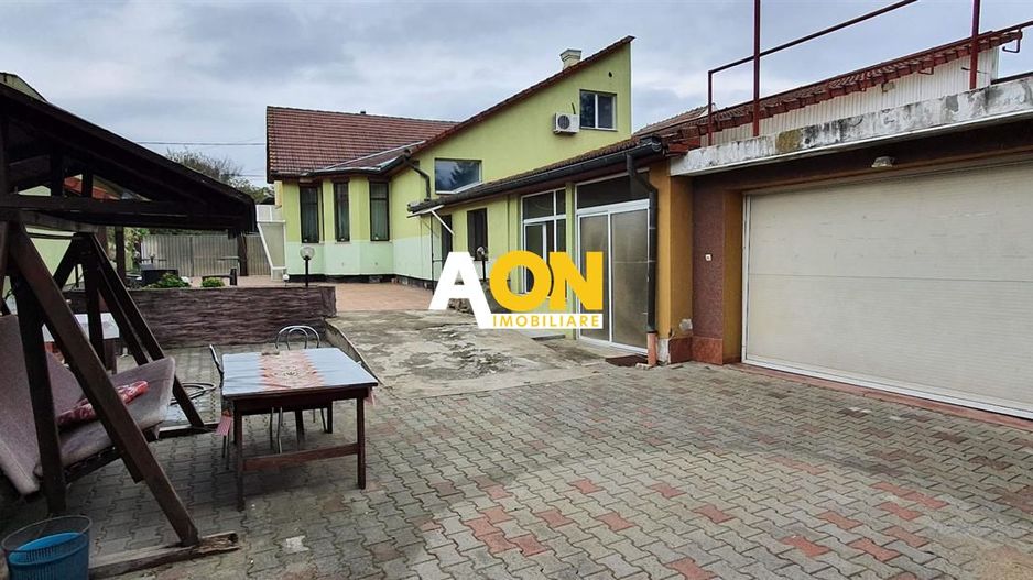 Casa 5 camere cu garaj 1043 mp teren zona Maieri - Poză 3