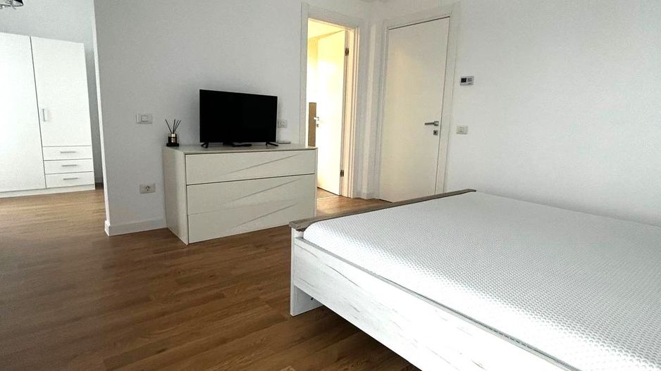 Casă de închiriat | 5 camere | Curte de 400 mp | Corbeanca - Poză 8