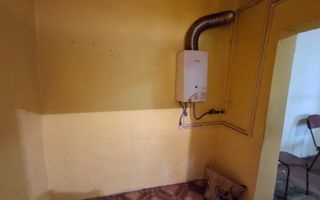 Casă de vânzare în cartierul Coiciu - Poză 4