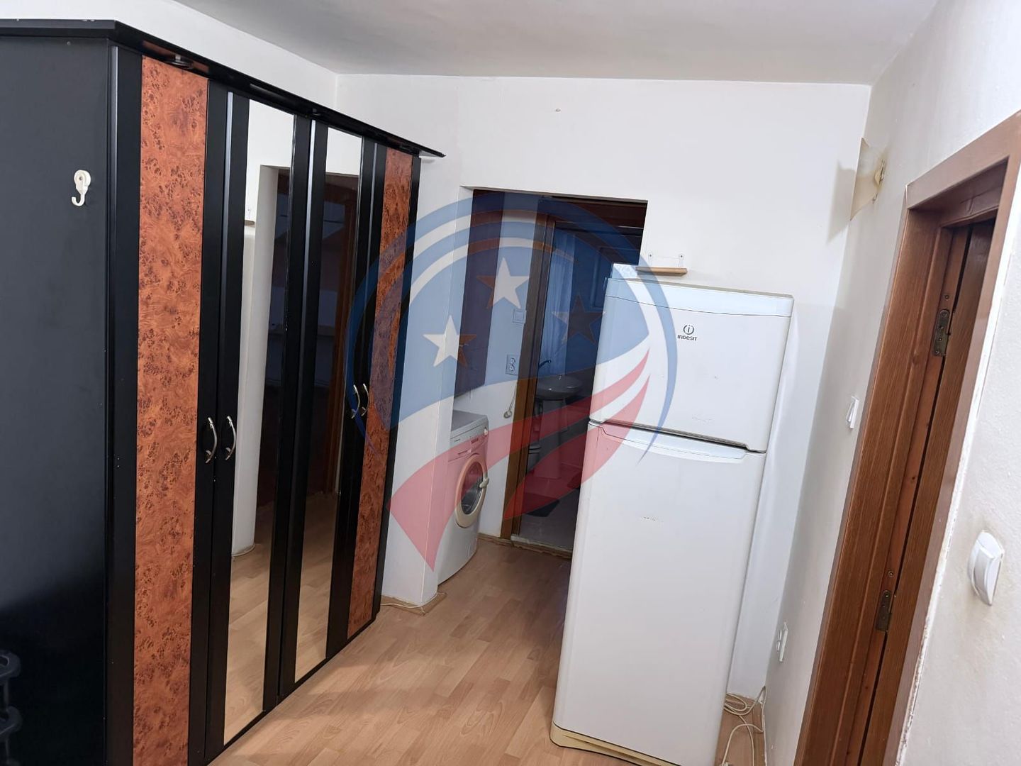 Apartament de închiriat central - Poză 6