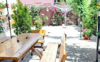 Penthouse cu grădină, beci, magazii,  parcare - zona Bucium, - Poză 1